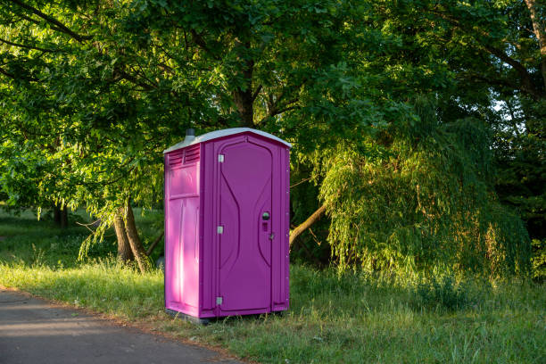 Best Local porta potty services  in Lake Forest Park, WA